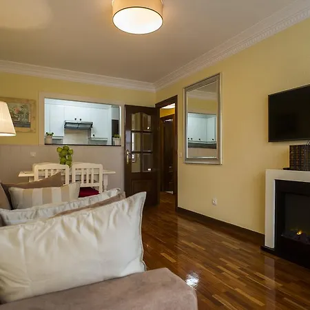 Rent Reyes De Espana 34 Appartement *